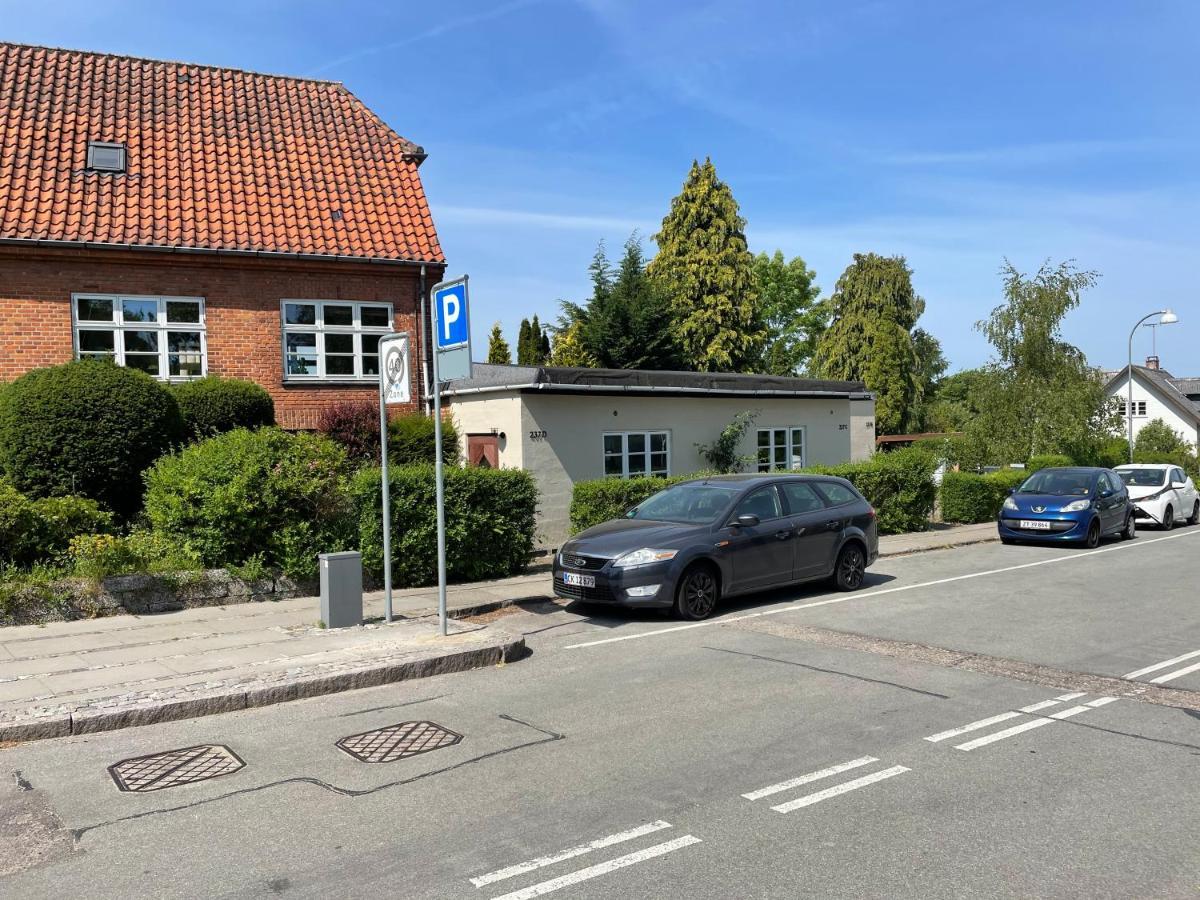 Jonstrupvejens Apartments Lejl B Балеруп Екстериор снимка